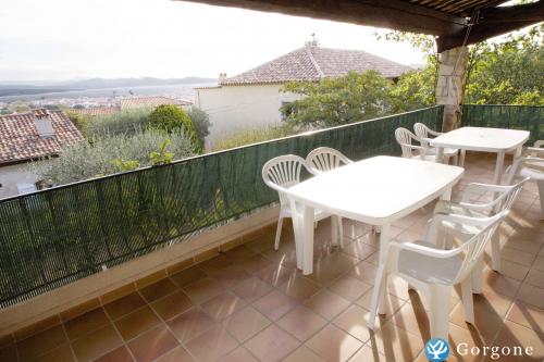 Photo n°6 de :Appartement 100m2  Vue Mer - 2 chambres - 8 couchages