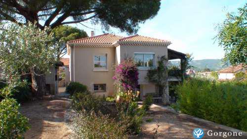 Photo n°7 de :Appartement 100m2  Vue Mer - 2 chambres - 8 couchages